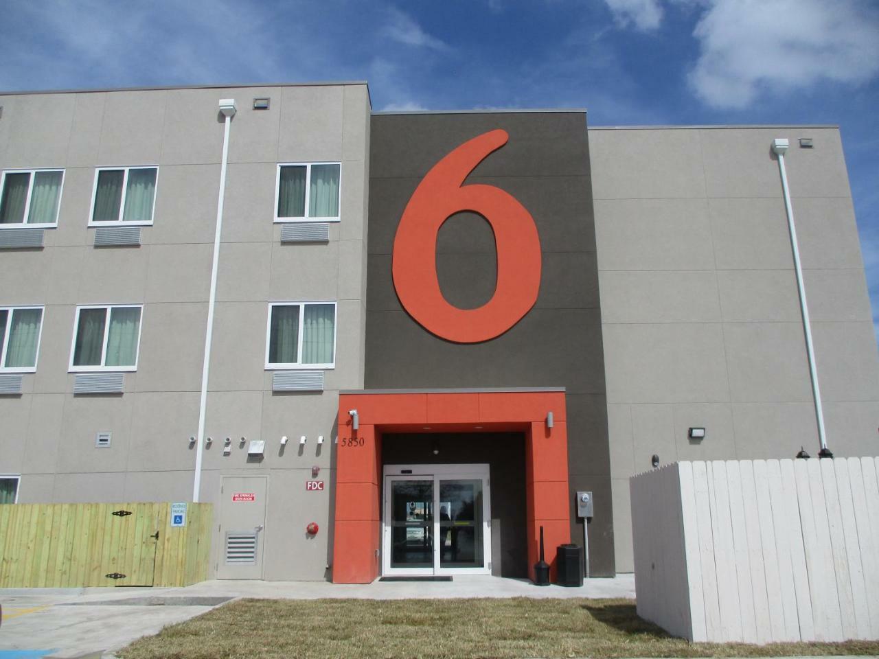 Motel 6-Corpus Christi, Tx Zewnętrze zdjęcie